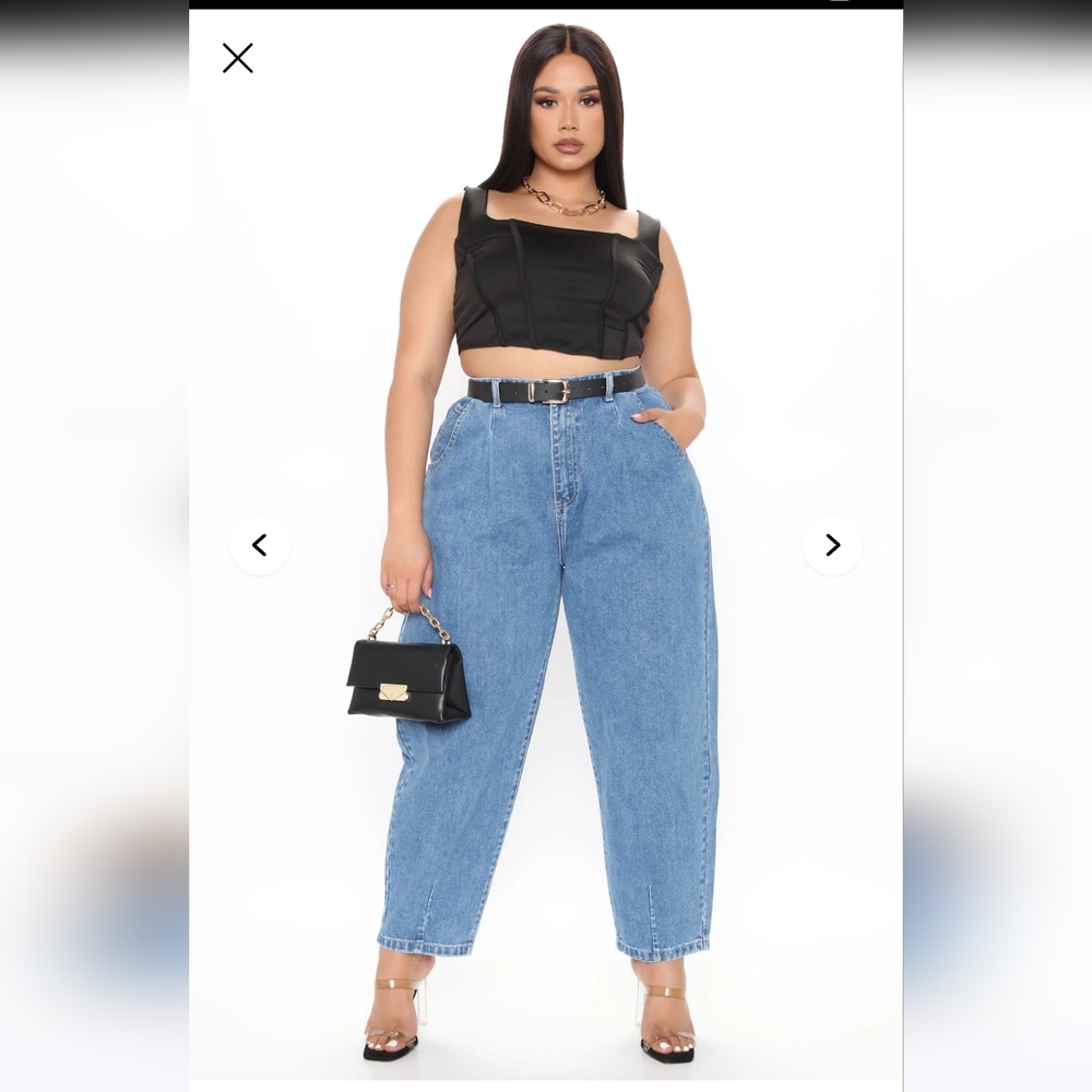 Womans Daydreaming High Rise Mom Jeans By Fashion Nova Size 1X